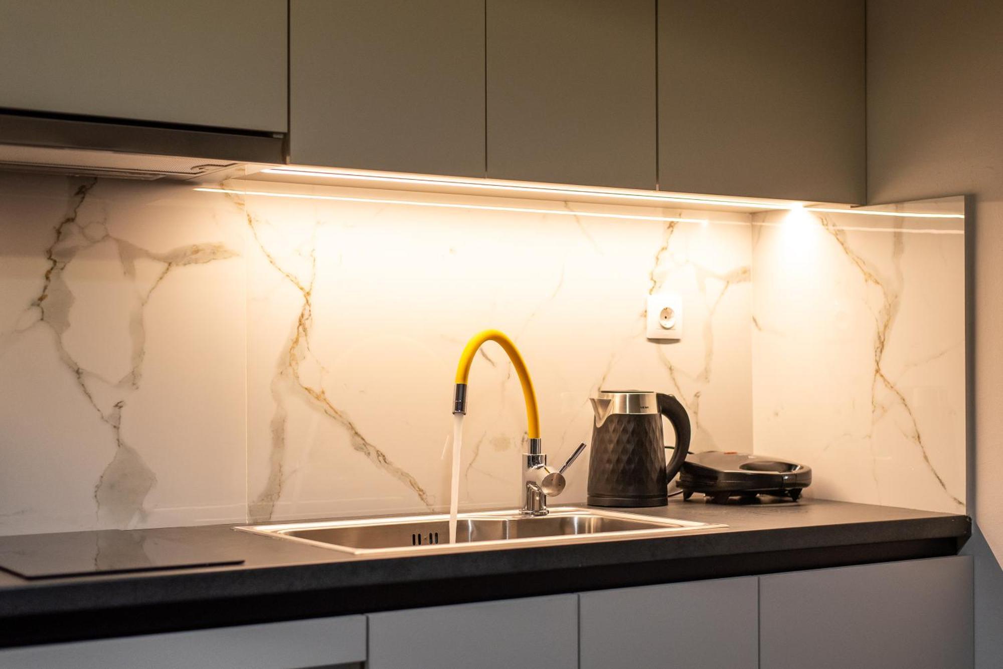 Stamos Apartment Airport Spáta Zewnętrze zdjęcie