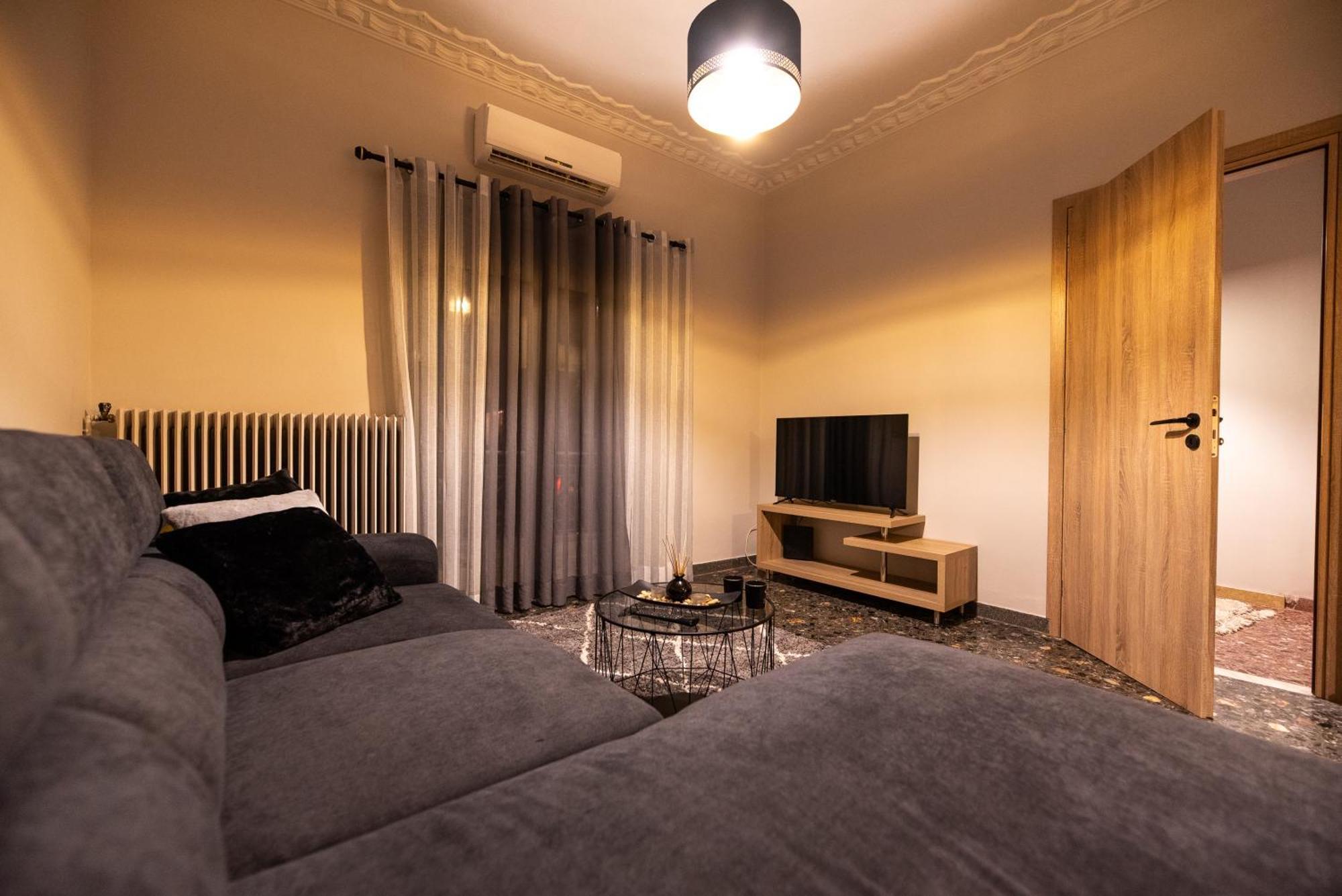 Stamos Apartment Airport Spáta Zewnętrze zdjęcie